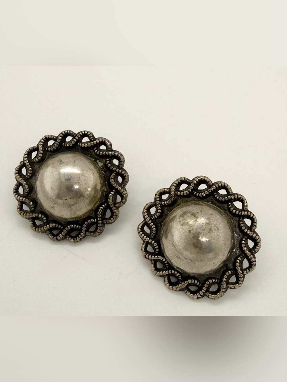 Vintage Jeff Lieb Silver Tone Filigree Dome Clip-On Earrings Western Rodeo